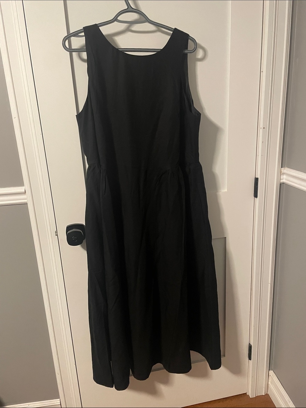 NWT Classic Black Sleeveless Midi Dress - Elegant Everyday Style